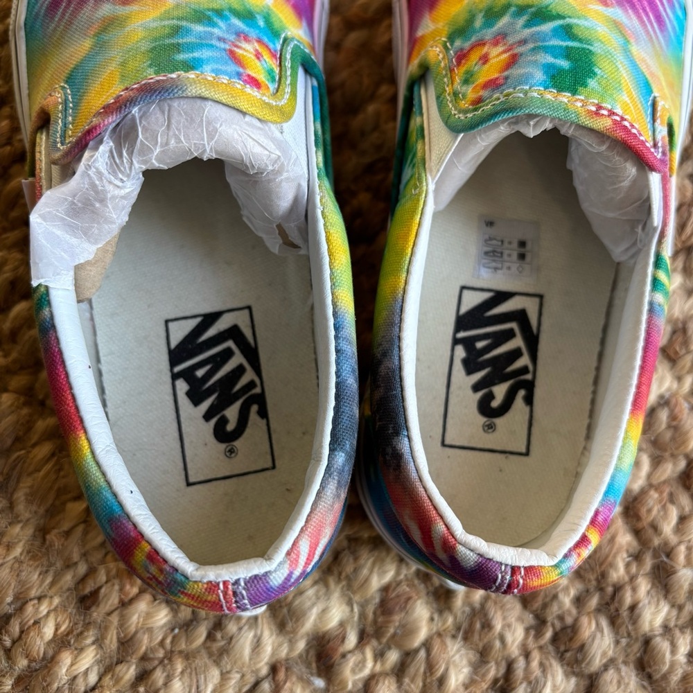 Vans Colorful Tie-Dye Flat Skater Shoe - Picture 4 of 7